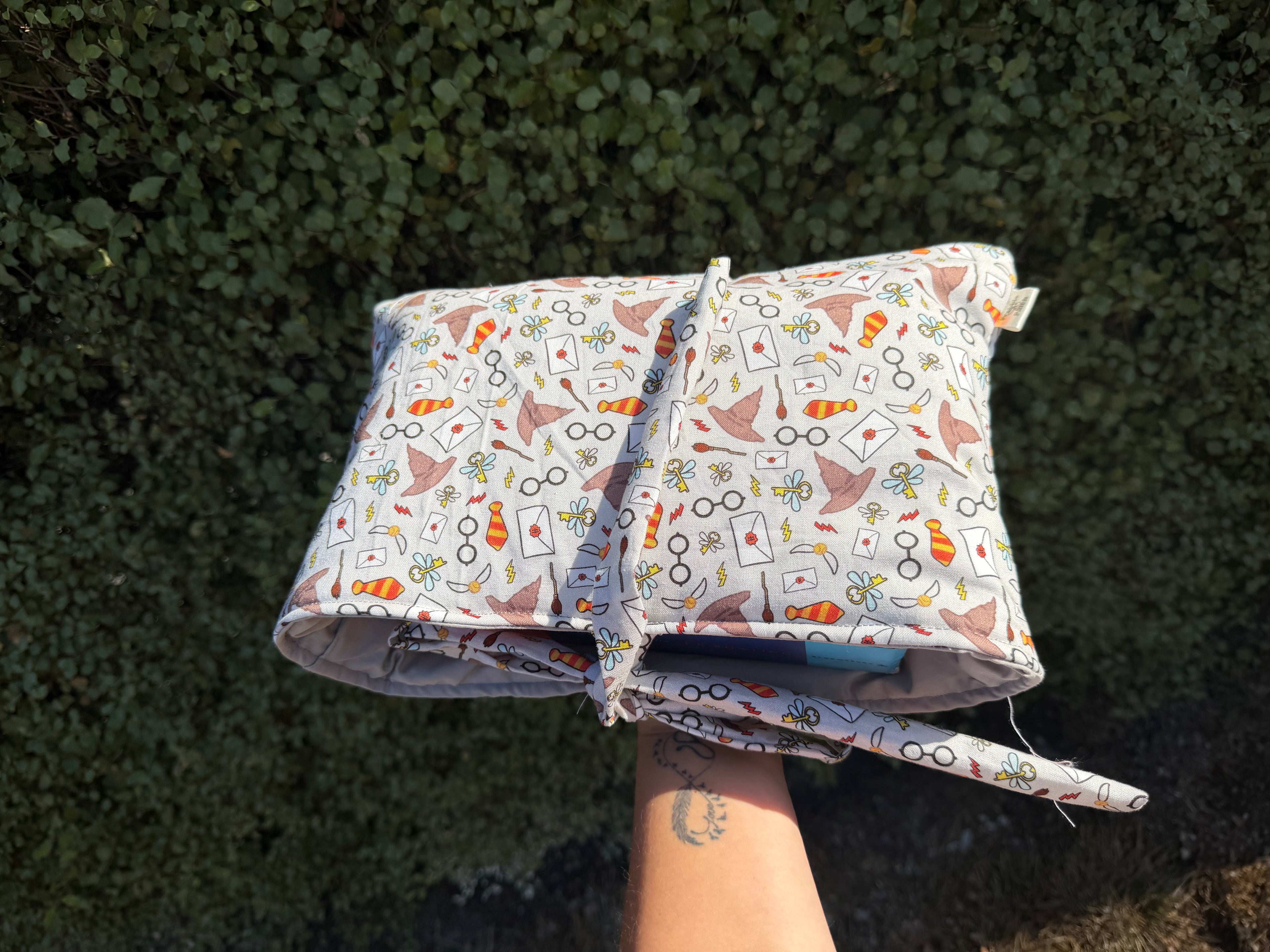 ✨ Grey Harry Potter Kindle / Book Sleeve