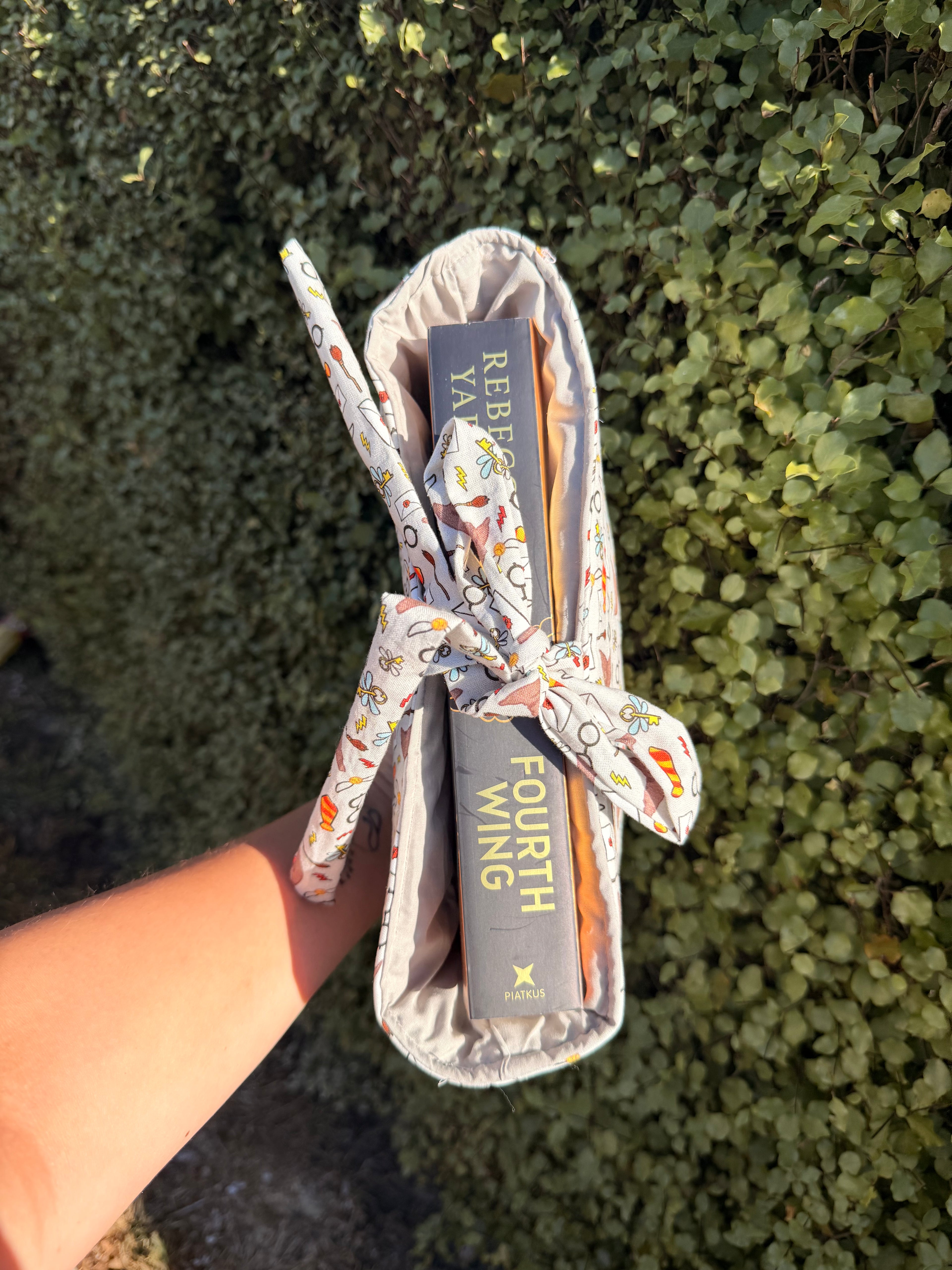 ✨ Grey Harry Potter Kindle / Book Sleeve