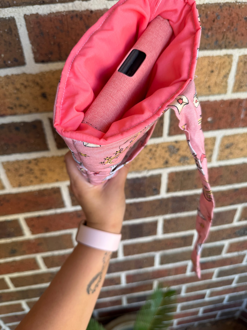 ✨ Pink Harry Potter Kindle / Book Sleeve