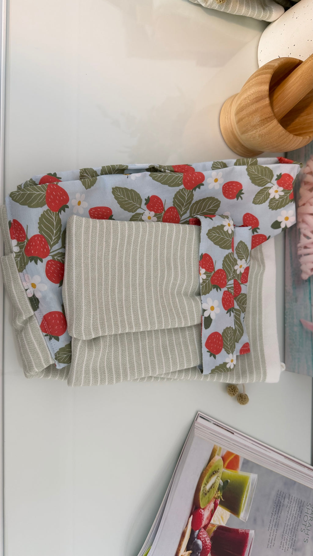 Hanging Kitchen Towel & Wearable Towel Scarf