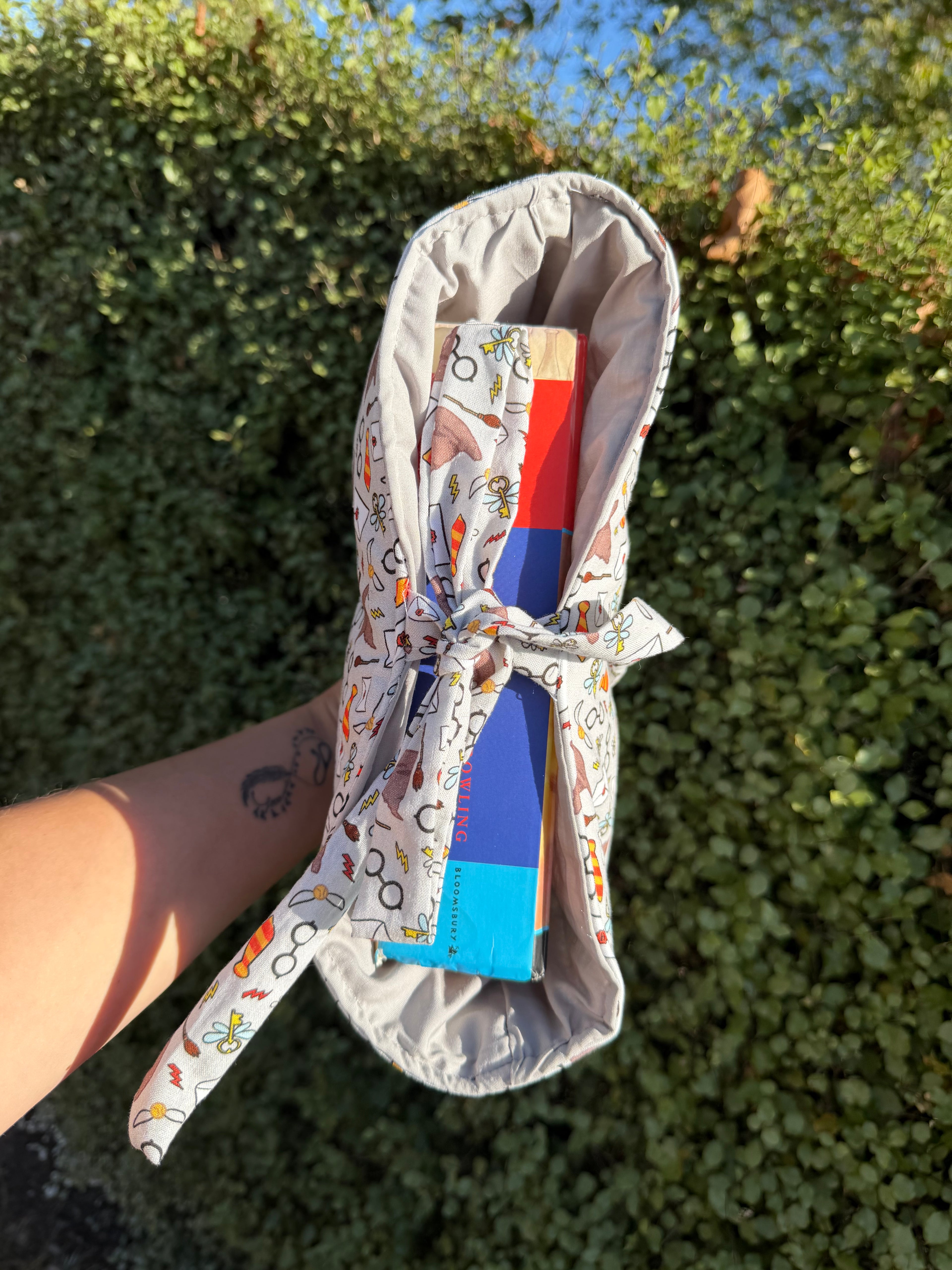 ✨ Grey Harry Potter Kindle / Book Sleeve